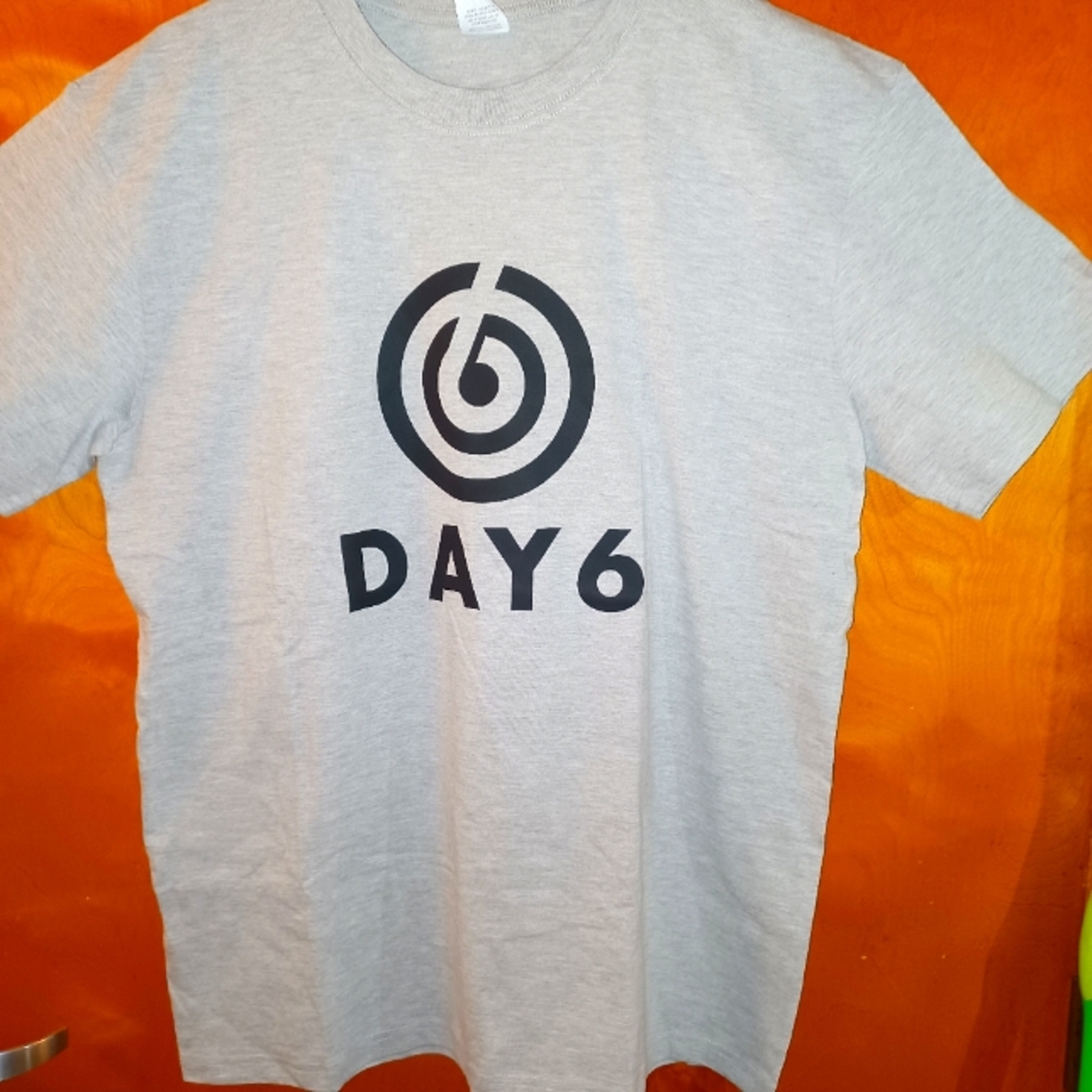 Kpop "DAY 6" Tee